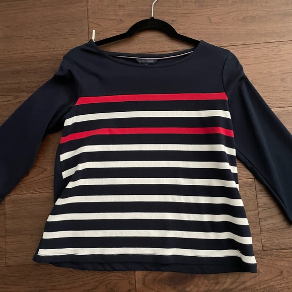 Tommy Hilfiger shirt - Picture 1 of 2